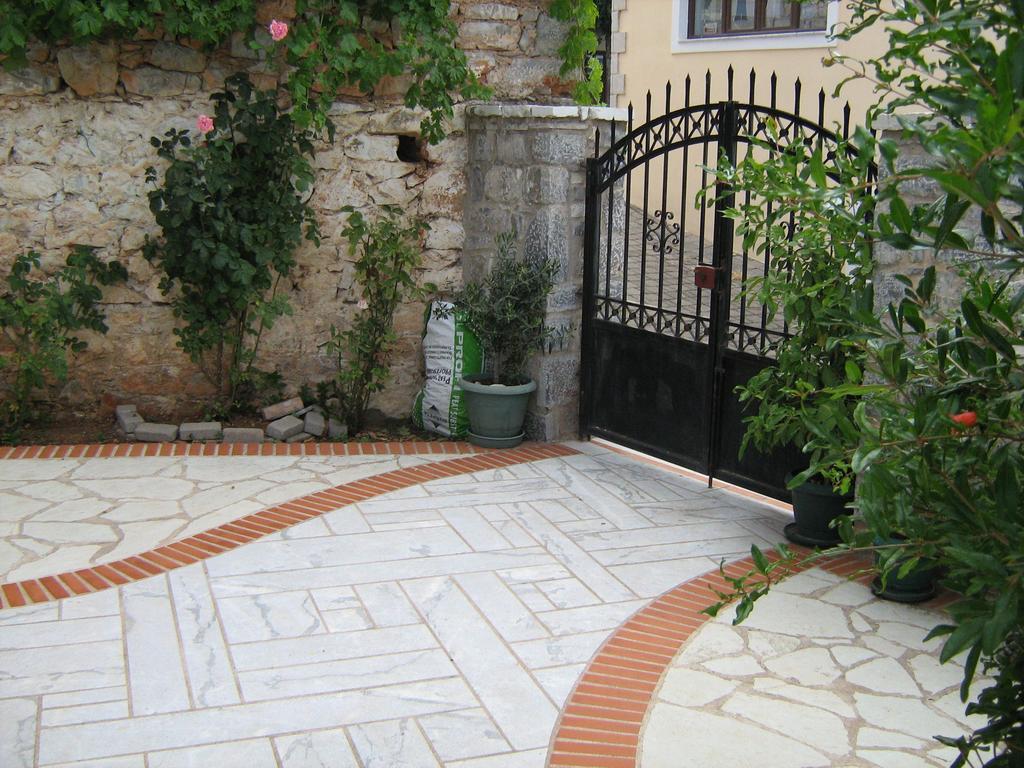 Ferienwohnung Filoxenia Levídhion Exterior foto